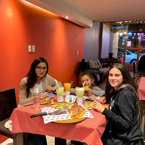 Pizzas Del Valle - Sucursal Capelo - Gastronomía y hostelería