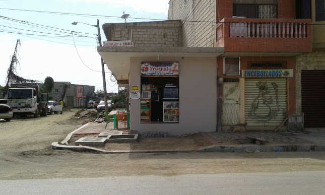 9J77+XMC, Av. Zenón Macías, Gral Villamil