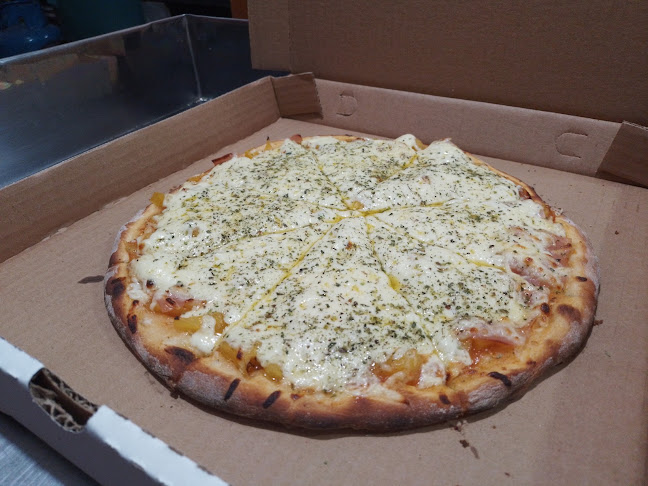 Gonchis Pizzeria SNACK