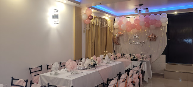 Avenida Bolívar 396 Bolívar y, Las Gradas esquina, Tulcán