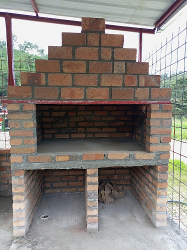 Iván Riofrío &, Yantzaza