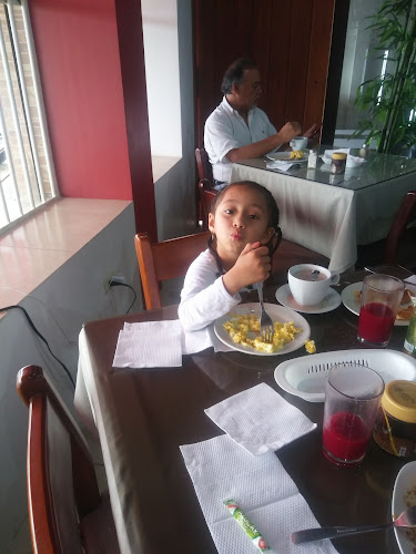 Helechos De Guayabal Restaurante - Gastronomía y hostelería