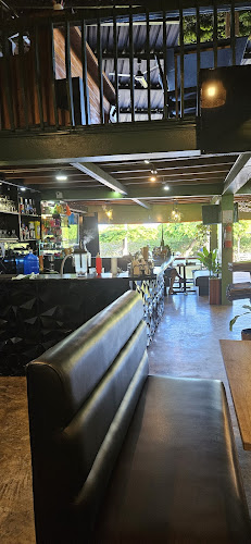 Opinii despre Burger House în Puerto Ayora - Gastronomía y hostelería