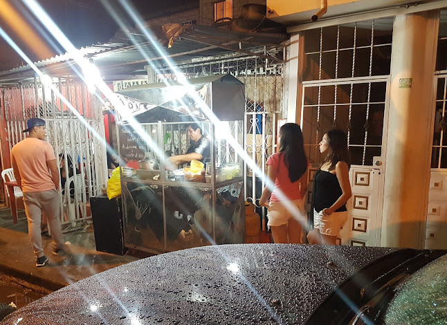 WGVH+C66, Portoviejo