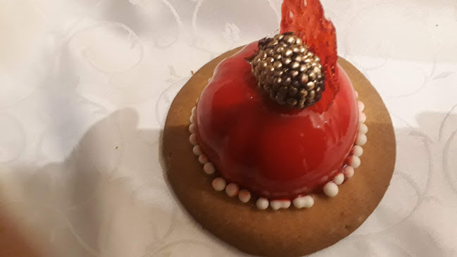 Panaderia Y Pasteleria El Manjar - Gastronomía y hostelería