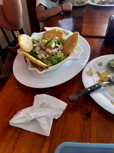 MARISQUERÍA RESTAURANT "REINA DEL CISNE"