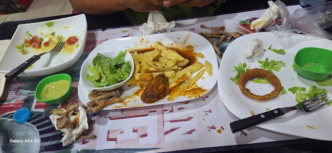 Opinii despre Santas Alitas La concordia în La Concordia - Gastronomía y hostelería