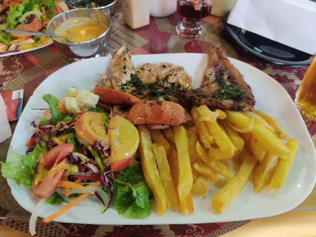 Opinii despre Restauran-Parrilladas Las Cañas în Ambato - Gastronomía y hostelería