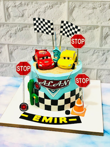 Amauta 114 S34F, DELICATEZZA PASTELERÍA, Y, Quito 170702