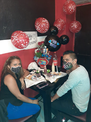 Opinii despre Noches de Arabia în Otavalo - Gastronomía y hostelería