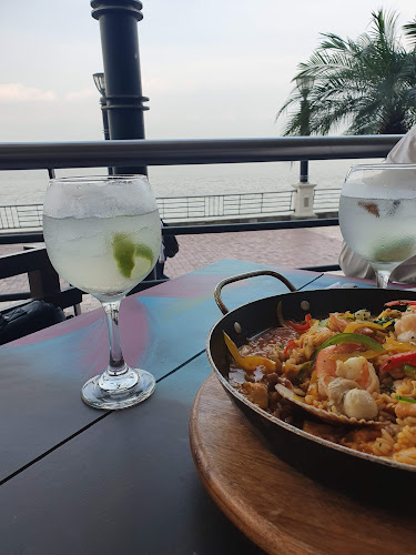 Paradero Rústico - La Casa del Cangrejo - Gastronomía y hostelería