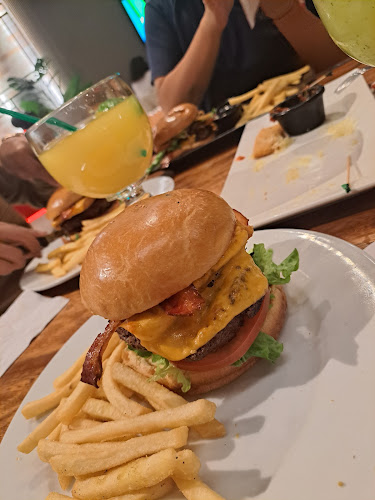 T.G.I. Fridays • Quicentro - Gastronomía y hostelería