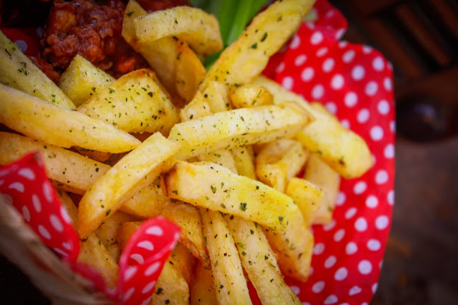 José Antonio Eguiguren, Loja