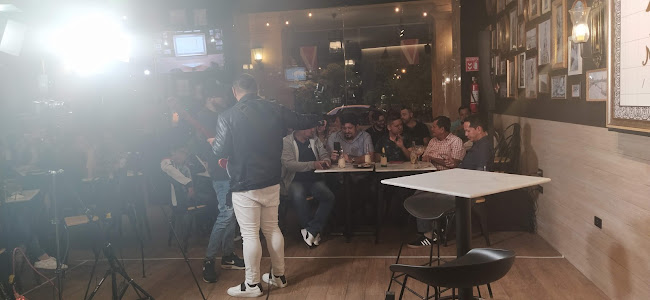 Centro comercial village plaza, PB, Av. Samborondón KM1.5, Samborondón 092301