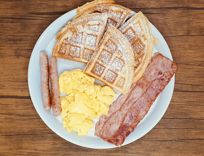 C. Tulcán, Santo Domingo 230102