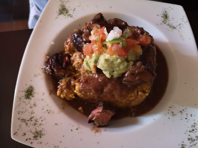 Av. Dr. Jorge Perez Concha 320, Guayaquil 090511