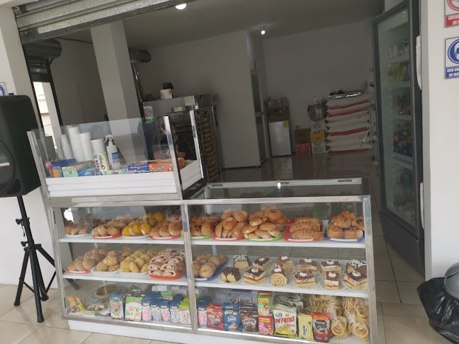 Costandina Panadería y Pastelería - Gastronomía y hostelería