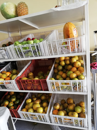 Opinii despre Cafe Madrid - Jugos y Batidos în Quito - Gastronomía y hostelería