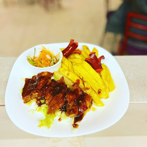 C. Malecón 22, La Libertad 240350