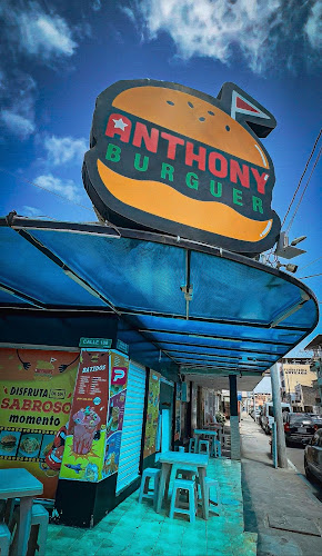 Anthony Burguer Tarqui "la mejor comida rápida de manta"