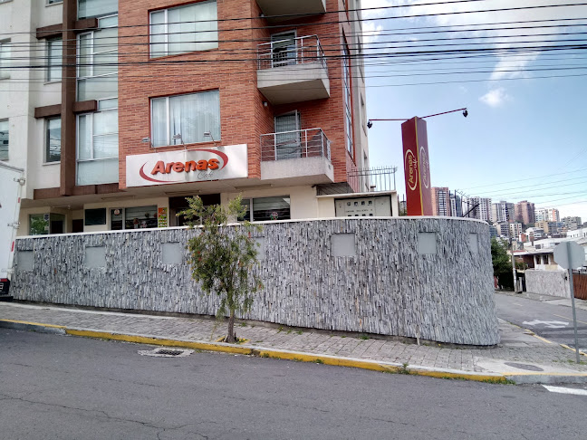 Opinii despre Panadería y Pastelería Arenas în Quito - Gastronomía y hostelería