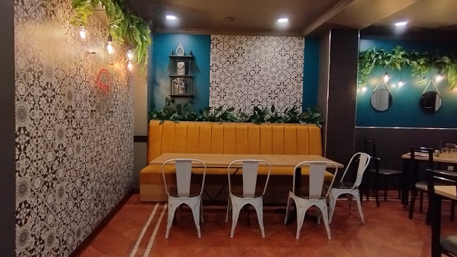 y Ecuador, Azuay &, Loja