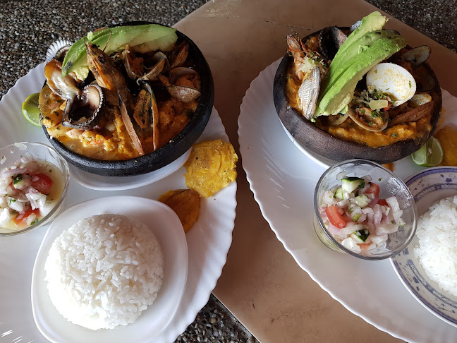 Cabaña Bar Restaurant Ambar - San Pablo