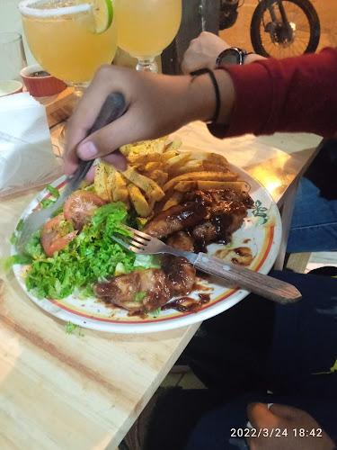 Comentarii opinii despre Victorianos Pizza