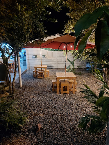 9CG5+5X7, 13 de Mayo, El Pangui