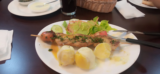 Av Cinco de Junio, y, Latacunga 050101