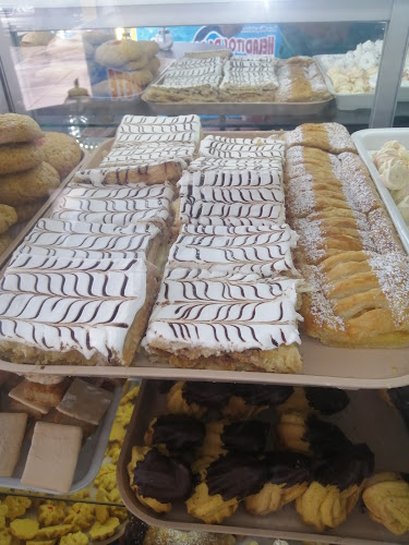 DELI'S PANADERIAS - Gastronomía y hostelería