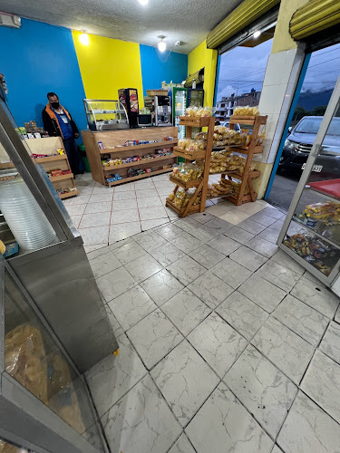 FCC9+5VG, Carr. Panamericana, Machachi