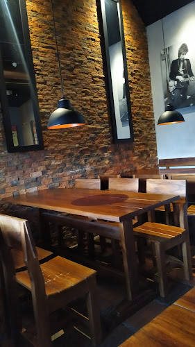 Roy's Pizzería - QUITO - Quito