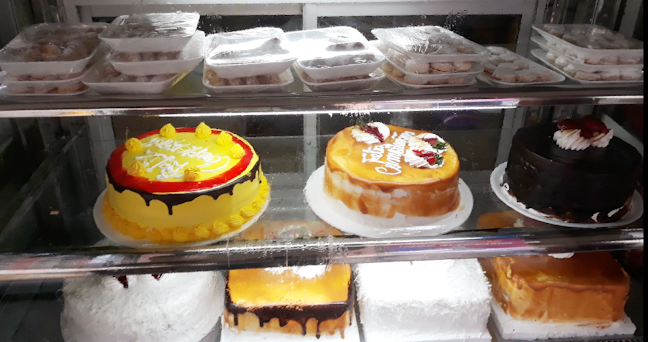 Pasteleria Y Cafeteria EL CUBANO - Babahoyo