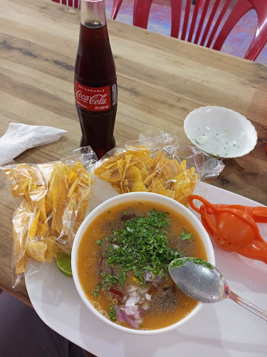 Opinii despre Cevicheria y Parrillas "Chuno's în Chone - Gastronomía y hostelería