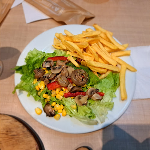 American Deli - El Recreo - Quito