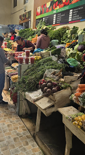 Calle, Río Cayambe S/N, Quito 170204
