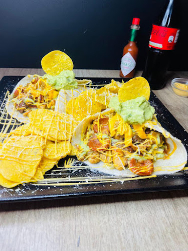 Opinii despre Burger House în Puerto Ayora - Gastronomía y hostelería