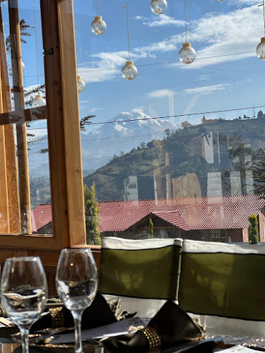 Comentarii opinii despre LA QUINTA Lodge & Eventos