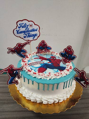 Cake & Sweet Pastelería y Cafetería - Gastronomía y hostelería