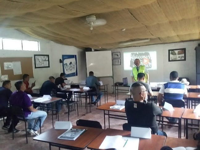 WJVV+7V5, Quito 170209