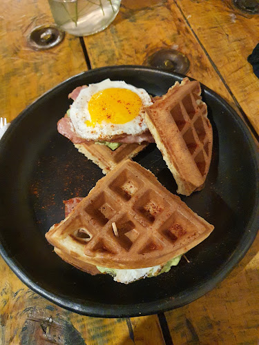 Comentarii opinii despre Girasoles de Van Gogh Cafe