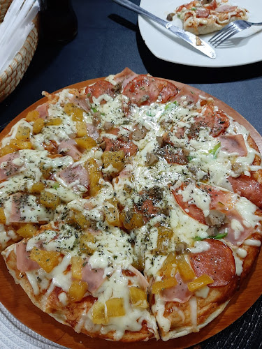 Cafetería Pizzería El Sendero