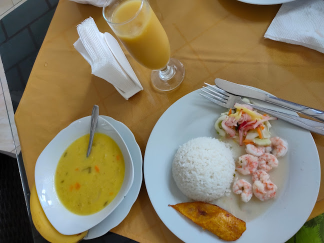 Opinii despre Restaurante "La Familia" în Machala - Gastronomía y hostelería
