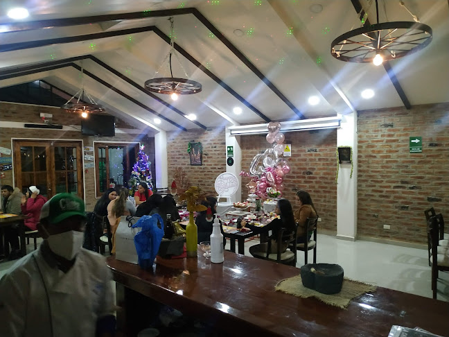 Opinii despre La Chimenea de Charles în Salcedo - Gastronomía y hostelería