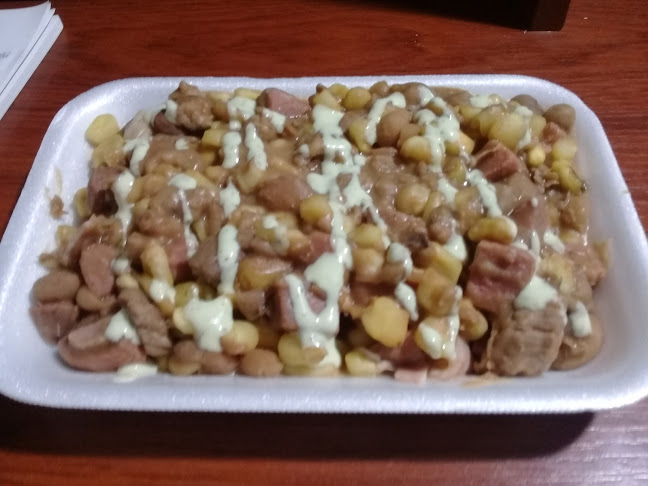 "El Patio" Asados,hamburguesas,karaoke y mas