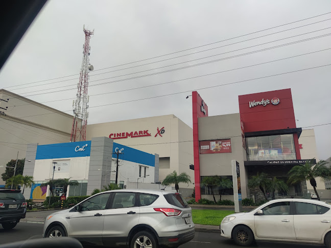 Domino´s Pizza Village Plaza - Samborondón