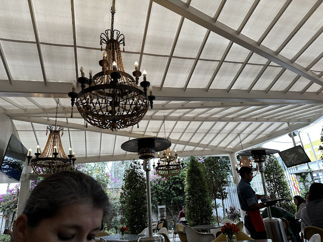 Av. del Estadio, Cuenca 010107