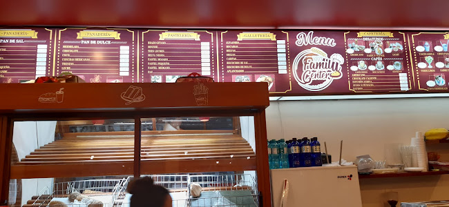 Opinii despre Cafetería Family Center în Guano - Gastronomía y hostelería