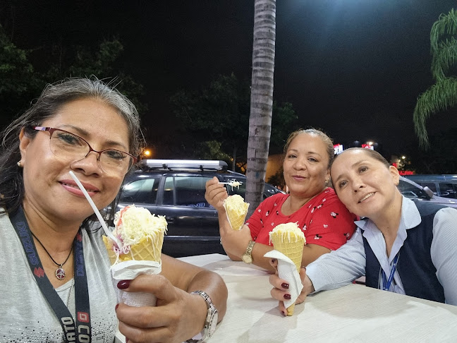 Heladería Bogati - Guayaquil Urdesa Plaza Triángulo - Guayaquil